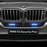 BMW X5 Security Plus - Luces delanteras